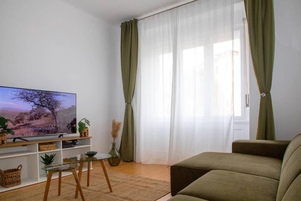 Brand New City Center Apartment Nostalgija Σπλιτ Εξωτερικό φωτογραφία